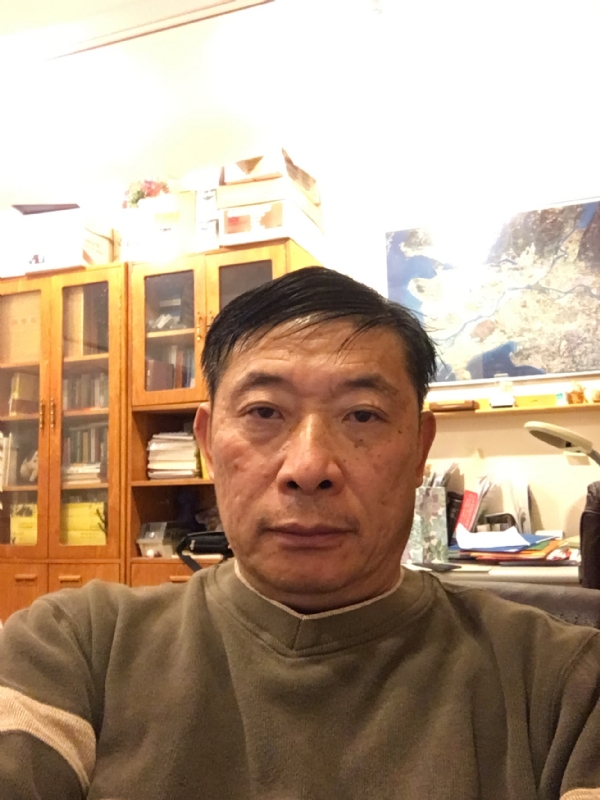 勤劳大力牛的第一张照片--河南中老年相亲网