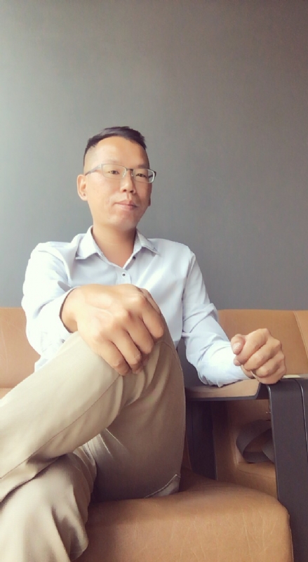 LI的第一张照片--河南中老年相亲网