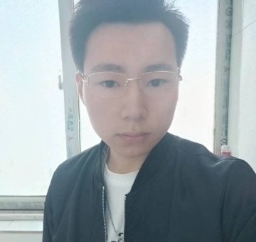 人在旅途的第一张照片--河南中老年相亲网