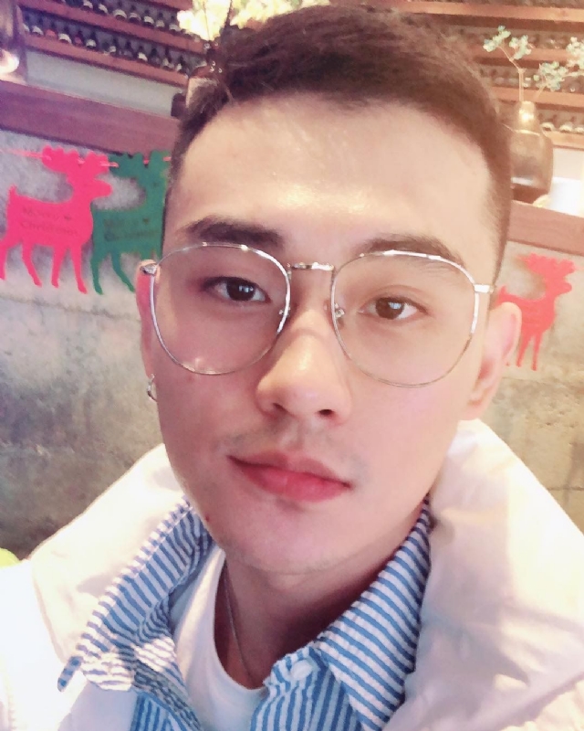 胡强很孤单的第一张照片--河南中老年相亲网