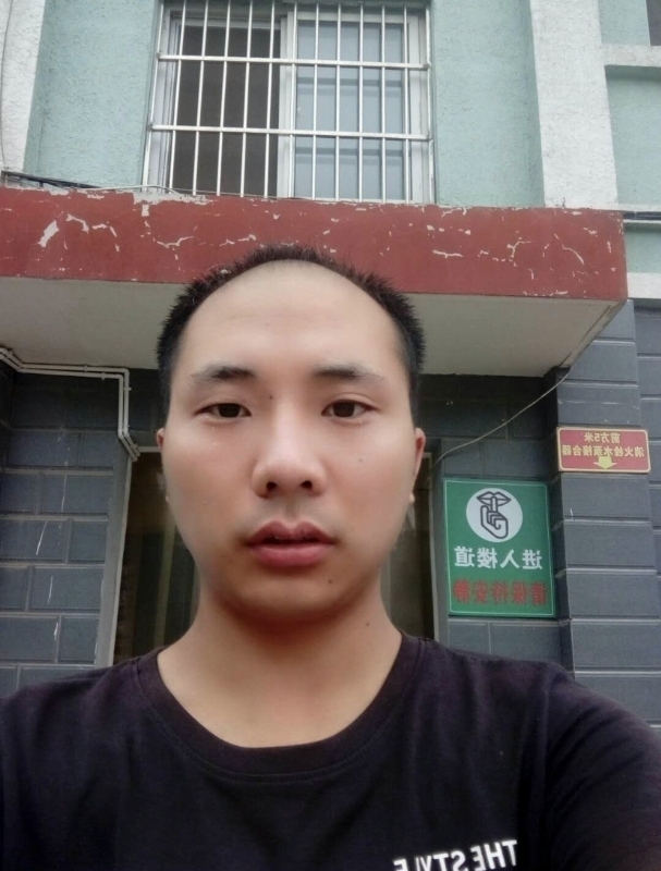 亮亮的第二张照片--河南中老年相亲网